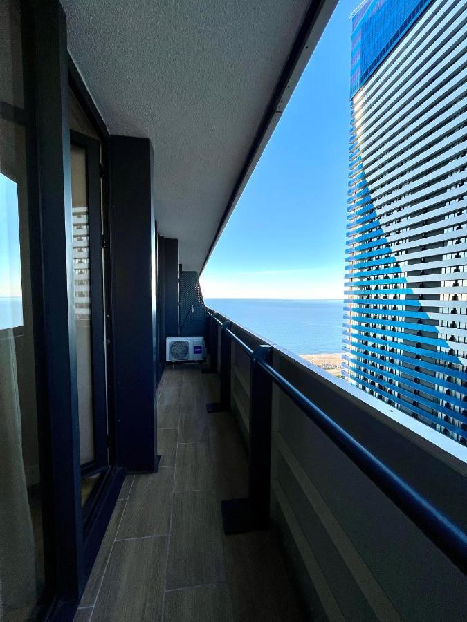 Orbi City Suite With Sea View Батуми Екстериор снимка