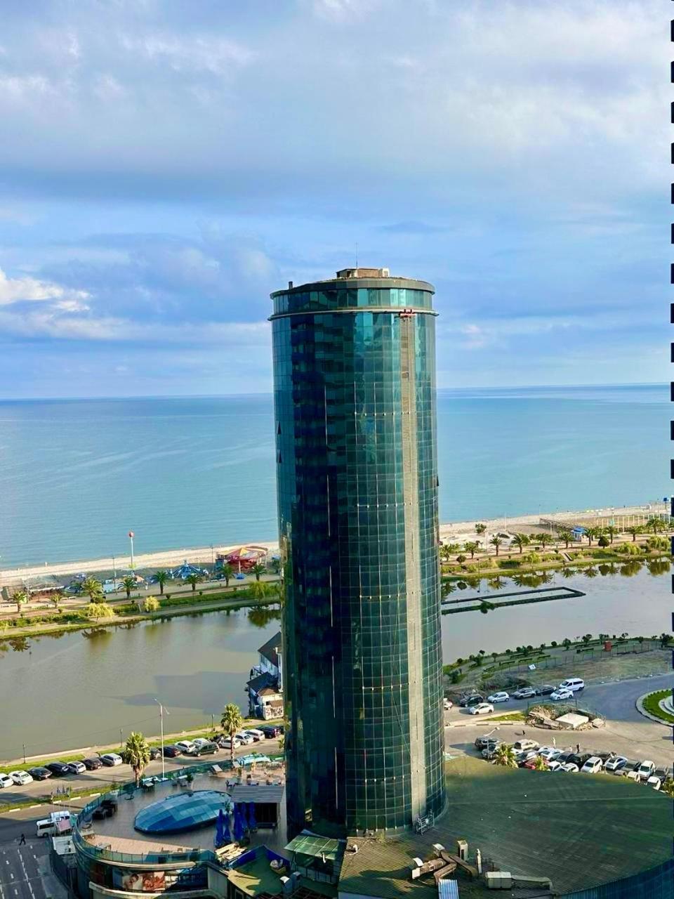 Orbi City Suite With Sea View Батуми Екстериор снимка